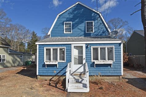 Apartments for rent in <b>Pembroke</b>, <b>MA</b> Max Price Beds Filters 103 Properties Sort by: Best Match New Lower Price $2,370+ 1 The Elm at Island Creek Village 24 Post Road, Duxbury, <b>MA</b> 2332 1-3 Beds • 1-2 Baths 4 Units Available Details 1 Bed, 1 Bath $2,370-$4,432 730-758 Sqft 1 Floor Plan 2 Beds, 2 Baths $2,840-$5,088 1,133-1,143 Sqft 1 Floor Plan. . Craigslist pembroke ma